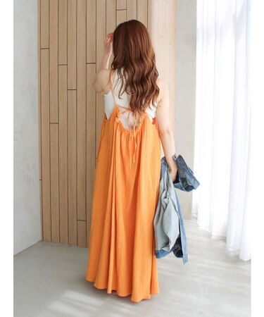 バックオープンギャザーキャミワンピース