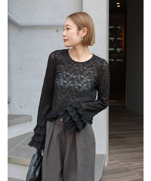 レースフリルトップス