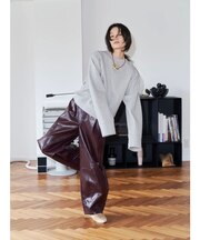 【Htage】フェイクレザータックカーブパンツ