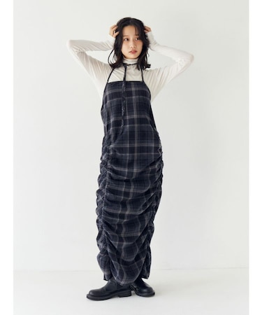 シャーリングデザインチェックワンピース