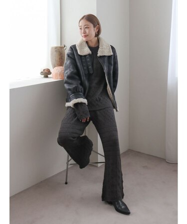 ポインテッドトゥブーツ