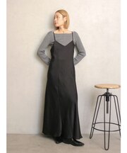 フィットフレアキャミワンピース