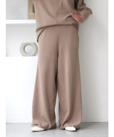 ミニループヤーンワイドニットパンツ