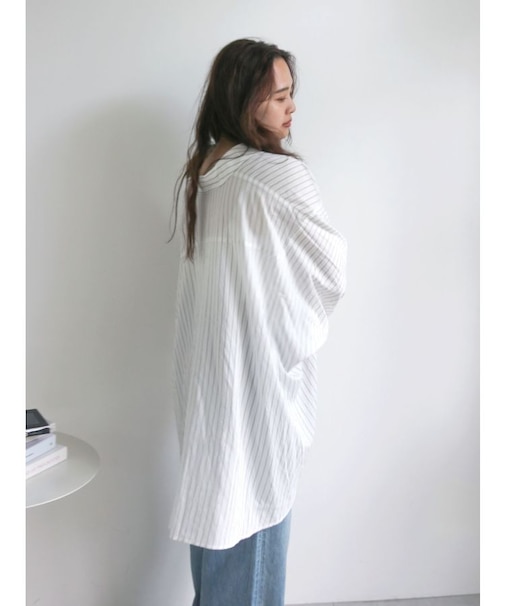 スリーブデザインルーズシャツ