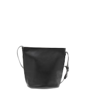 レザーショルダーバッグ