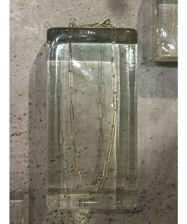 チェーンネックレス