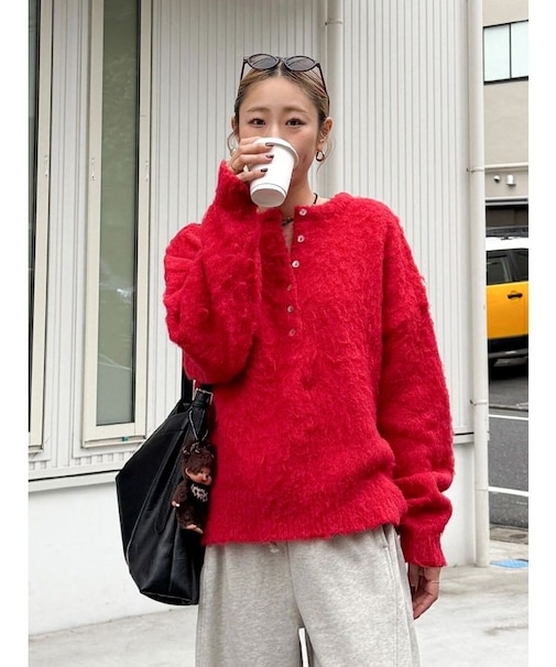 ヘンリーネック起毛ルーズニット