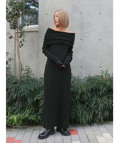 オフショルニットワンピース
