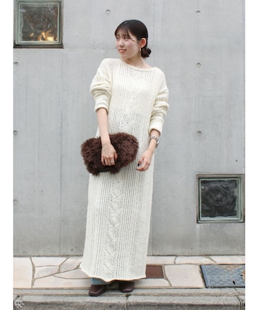 ブークレレーシーニットワンピース