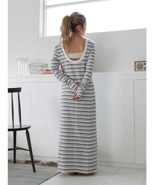 バックオープンテレコカットワンピース