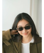 スクエアフレームカラーレンズサングラス