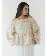 【WEB限定】ジャカードオフショルブラウス