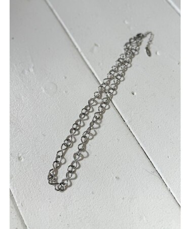 デザインチェーンネックレス