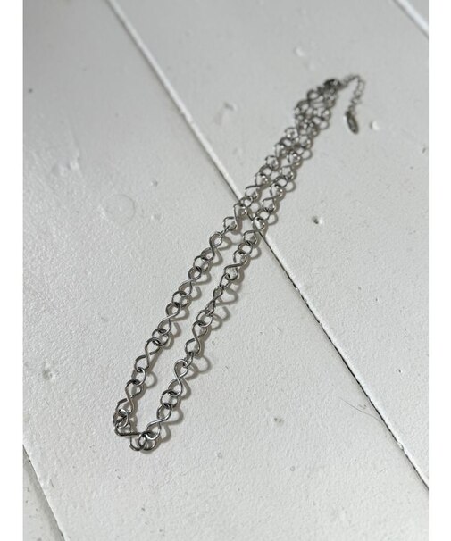 デザインチェーンネックレス