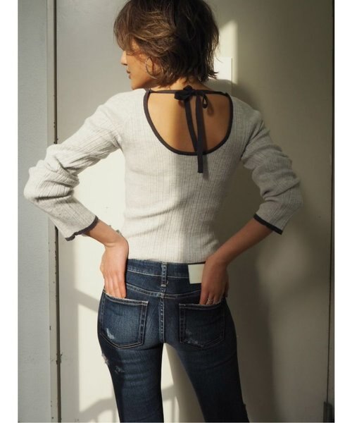 バイカラーバックオープンニットTOPS｜ジェイダの通販｜&mall（アンド