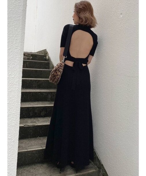 バックオープン ビスチェデザインニットワンピース