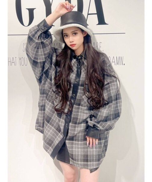 フェイクレザードッキングCHECKシャツ