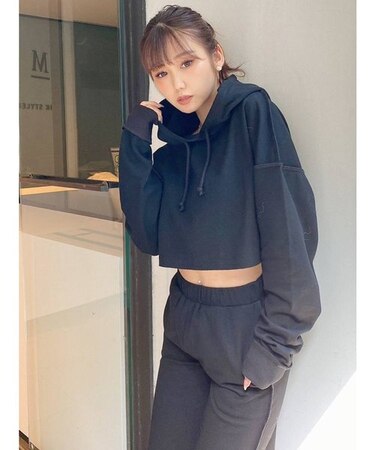 【セットアップ着用可】ショートスウェットパーカー