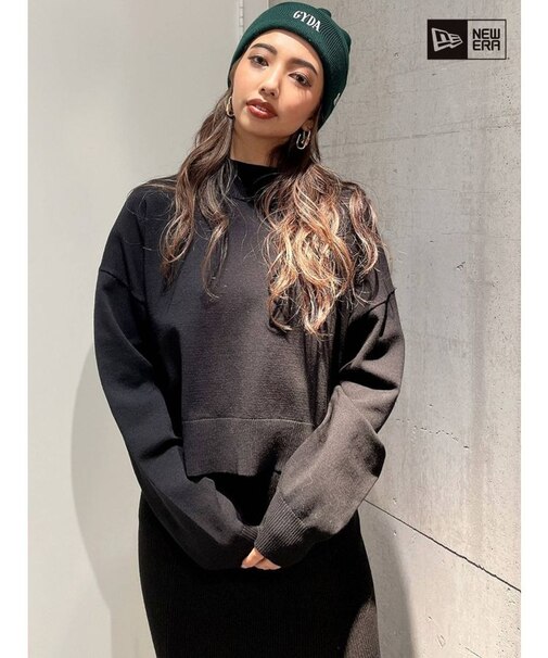 【セットアップ着用可】サイドスリットボトルネック ショートニットトップス