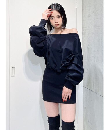 Symmetry GYDAドッキングオフショルスウェットワンピース