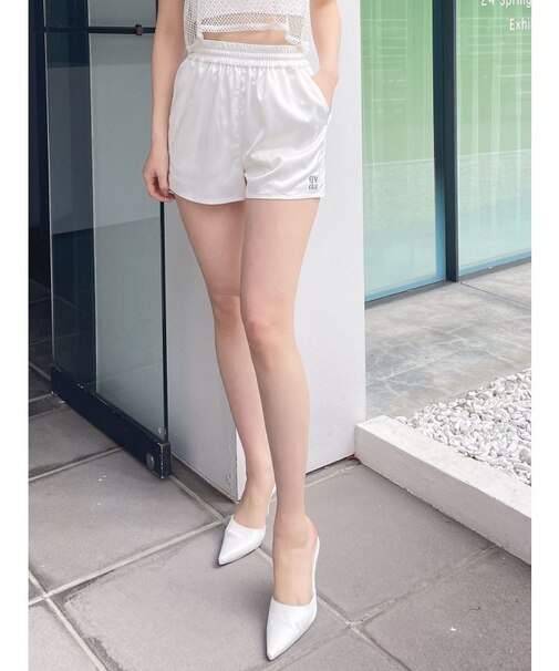 Square gydaサテンパンツ