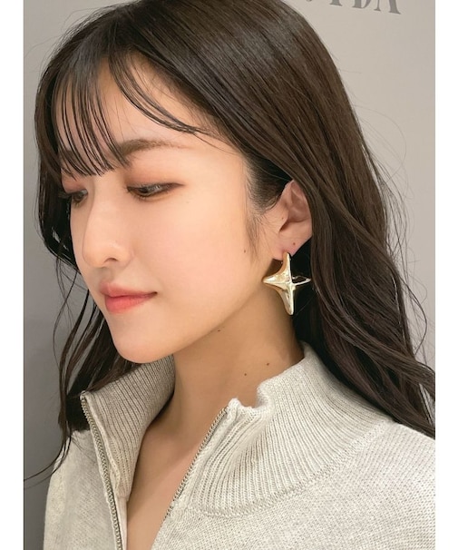 JEYSUSダイヤピアス