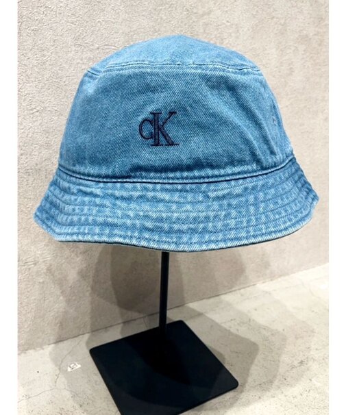 CalvinKlein BUCKET HAT