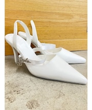 heelストラップモチーフ付きポインテッドミュール