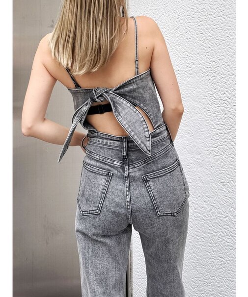 ケミカルBACKリボンデニムロンパース