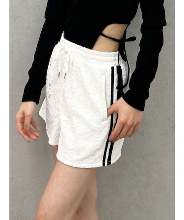 ラインレースショートパンツ