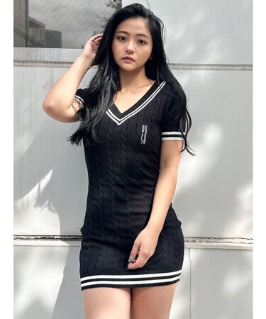 POSHハーフスリーブケーブルニットワンピース