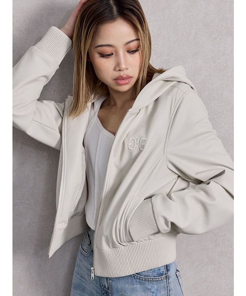 フーディーフェイクレザーコート