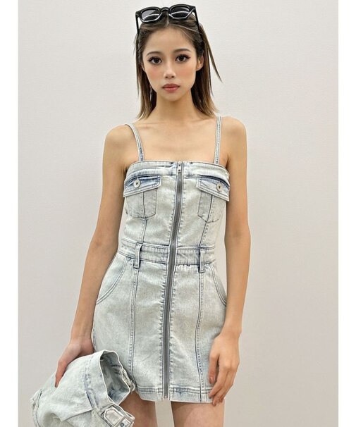 フロントZIPタイトデニムワンピース