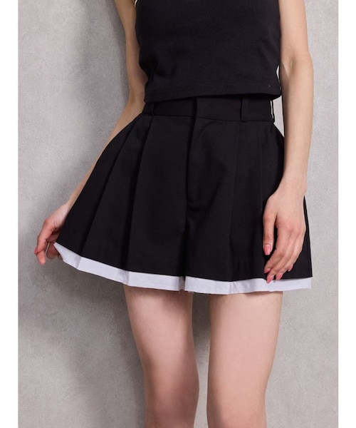 新品✳︎ツイルフレアショートパンツ スレキデザインフレアショートパンツ｜ジェイダの通販｜&mall