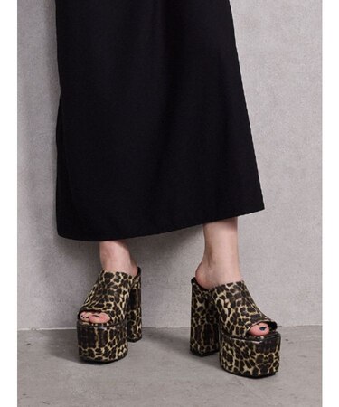 BASIC チャンキーサンダル