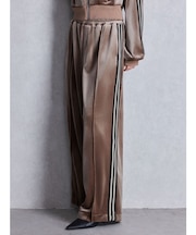 SymmetryGYDAベロアパンツ