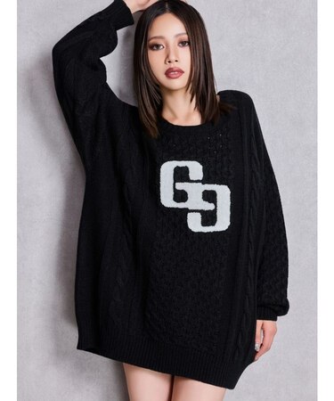 GGサガラ刺繍ケーブルニットトップス