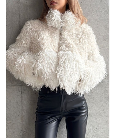 【TINY】switchingフェイクファーコート