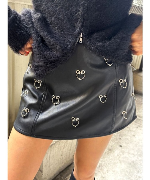 【TINY】pierce designフェイクレザースカートライクショートパンツ