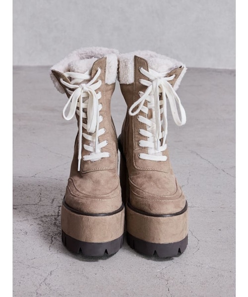 GYDA TANK SOLES BOAショートブーツ ベージュ　Lサイズ TANK SOLES BOAショートブーツ｜ジェイダの通販｜&mall（アンドモール