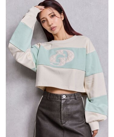 GD fake leather patch shortトップス