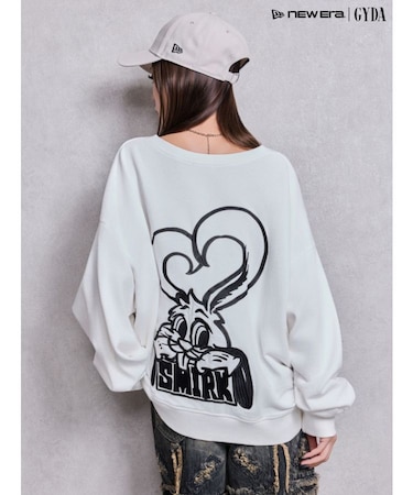 VネックSMIRK BUNNYスウェットトップス