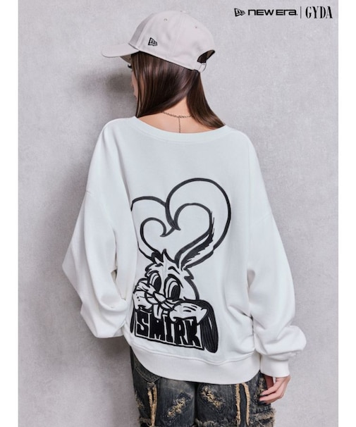 VネックSMIRK BUNNYスウェットトップス