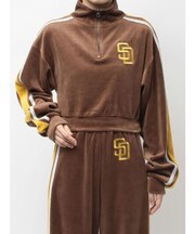 GYDA［MLB］2ラインハーフZIPショートトップス