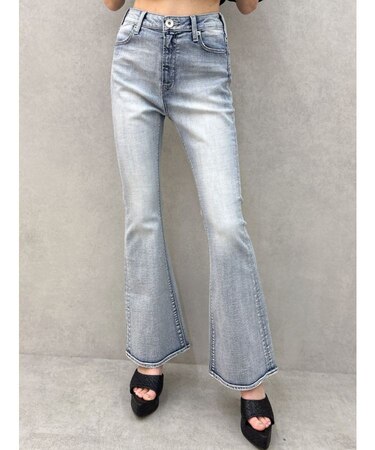 ハイウエストBASICフレアデニムパンツ