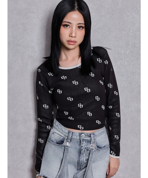 GG patternタイトニットトップス