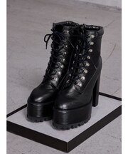 shiny lace upタンクソールショートブーツ