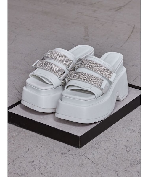 Thick sole bijouストラップサンダル｜ジェイダの通販｜&mall（アンド
