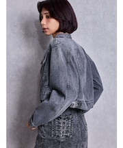 Symmery GYDA EMBOSSノーカラーデニムショートブルゾン