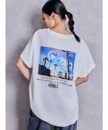 LA GYDA CLOUD PHOTO BIG Tシャツ